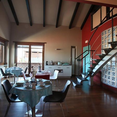 Bed & Brekfast Da Kate Dreams And Colors Bed & Breakfast Foglizzo Exterior photo